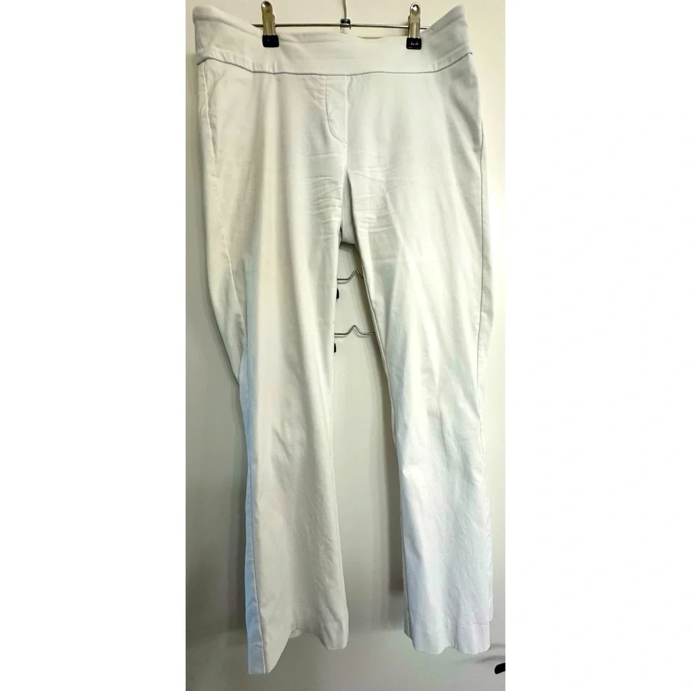 Rekucci White Pull-On Comfort Pants | July 4th Americana Summer Style - Picture 4 of 8